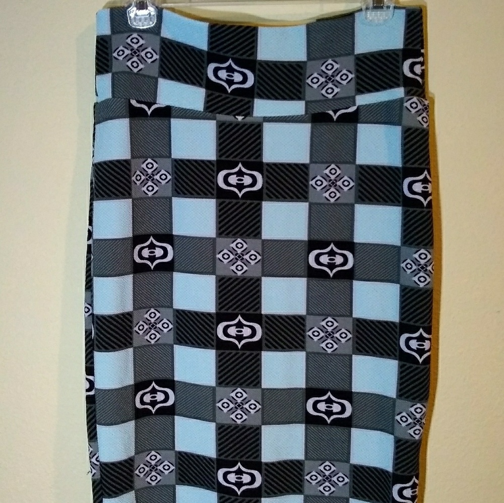 Lularoe Ladies Skirt